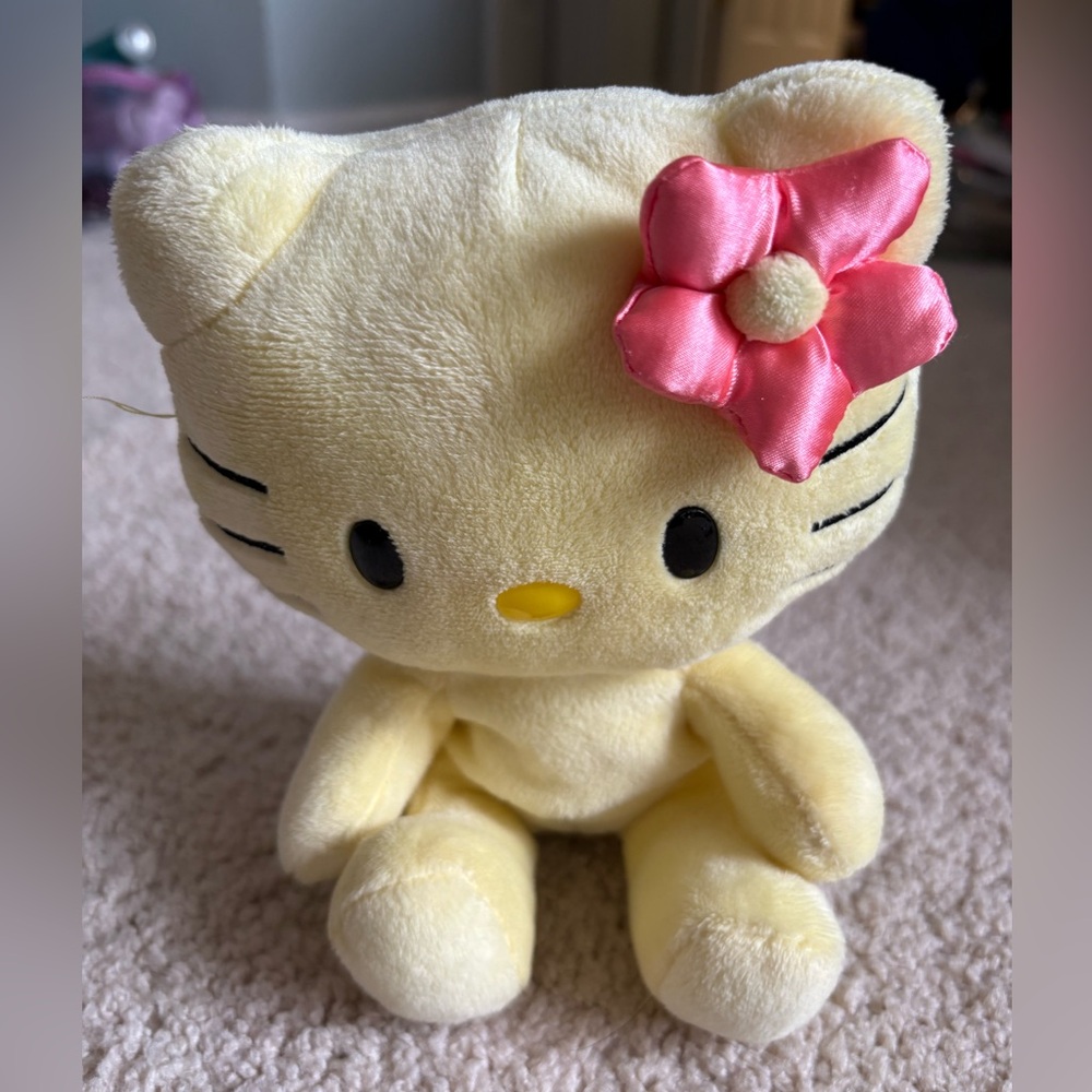 Hello Kitty Small Frys Plush Limited Edition Build a Bear Yellow 7"